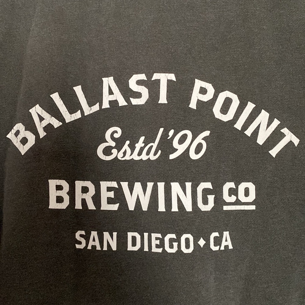 Ballast Point Brewing Co Crewneck Size XS | Dark Green/Gray Color | GUC |